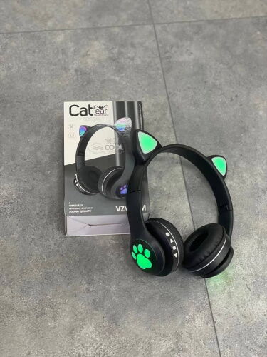 Полноразмерные наушники беспроводные Cat Headset M23 Bluetooth с RGB подсветкой и кошачьими ушками Black фото в интернет магазине WiseSmart.com.ua